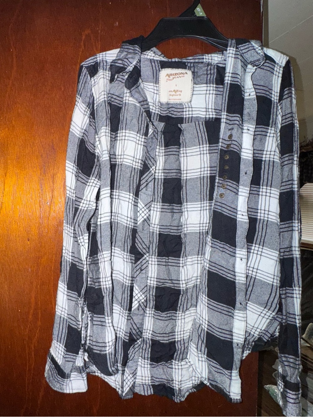 Arizona Black & White Plaid Men's Button-Up Shirt